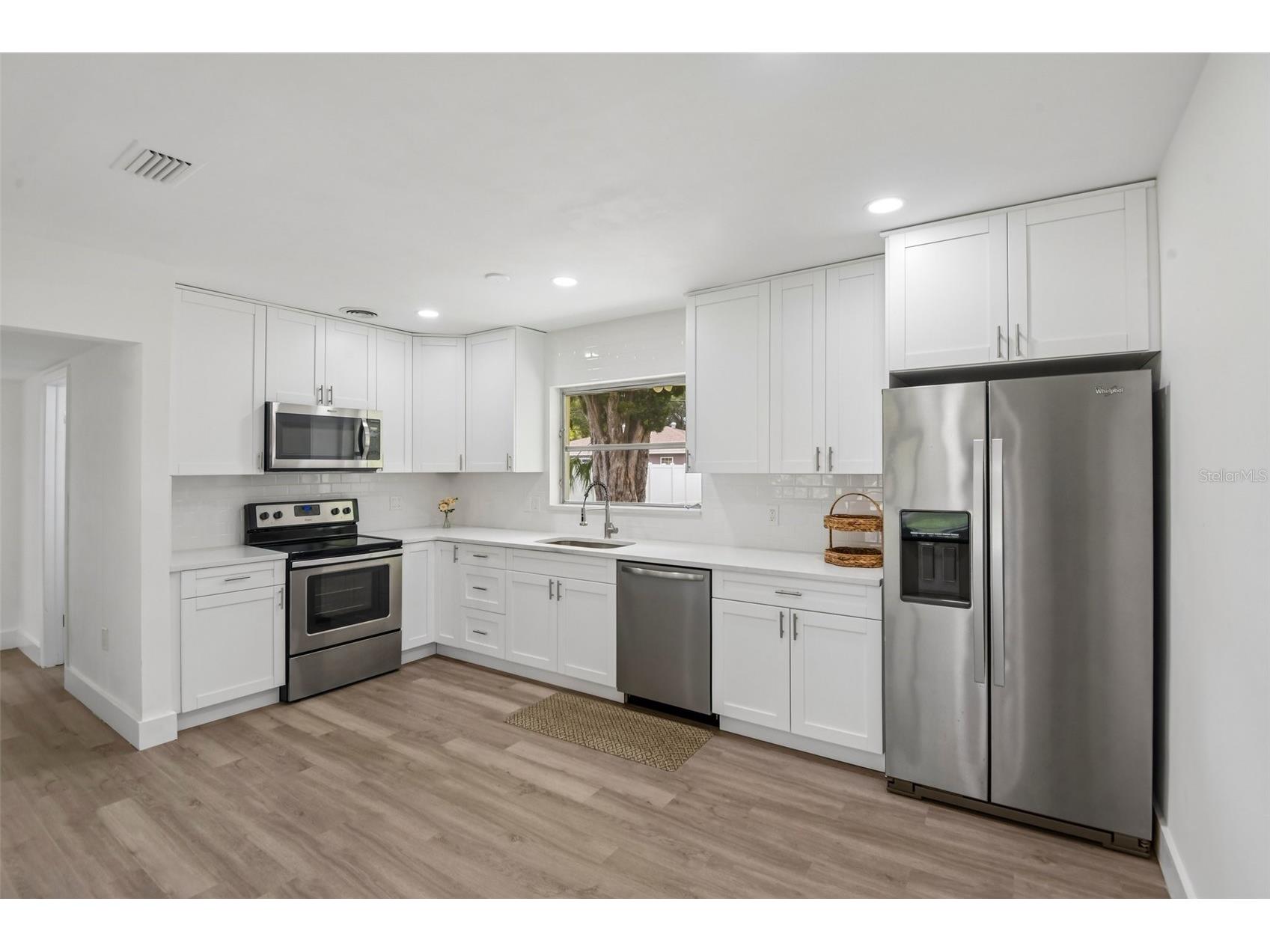 104 S Hercules Avenue Clearwater FL 33765 TB8526162 image10