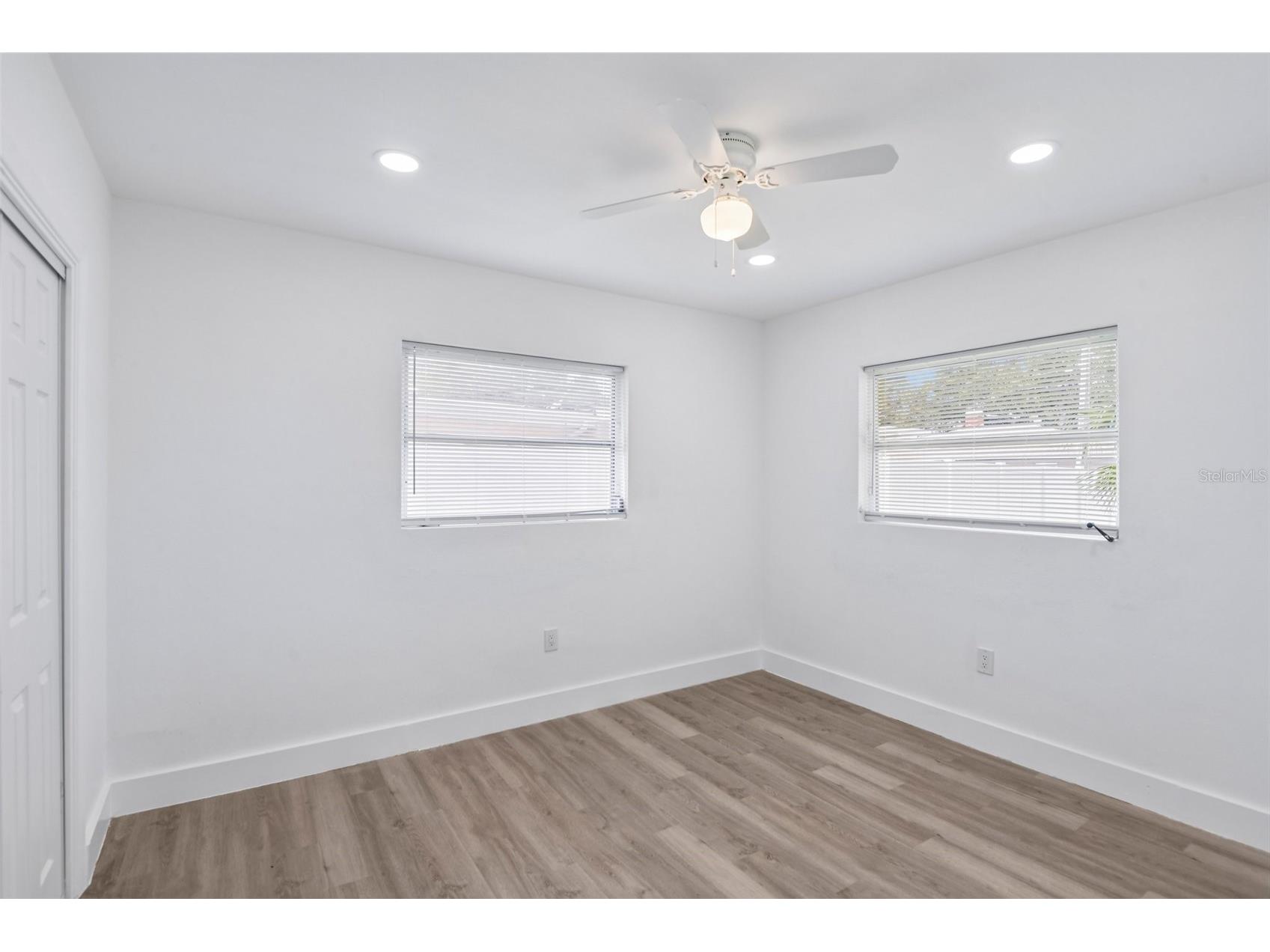 104 S Hercules Avenue Clearwater FL 33765 TB8526162 image16