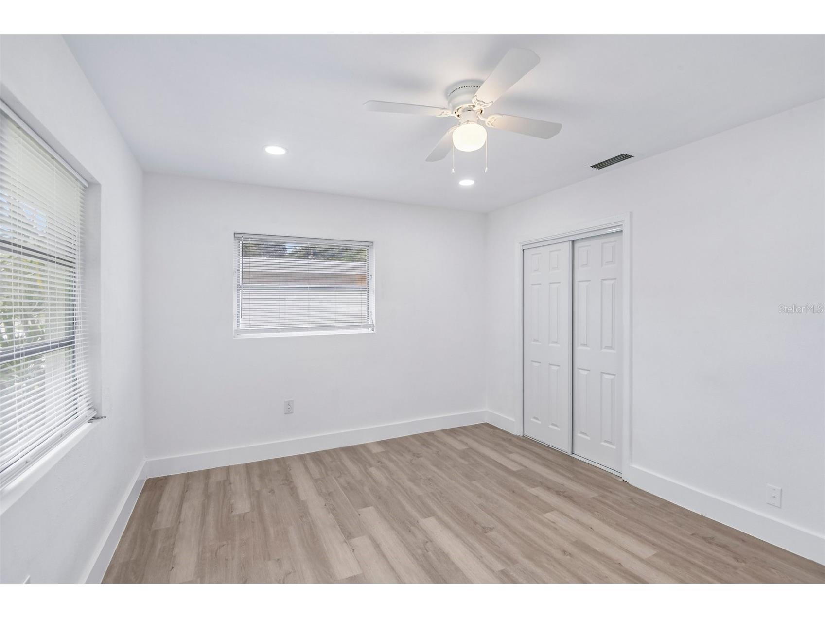104 S Hercules Avenue Clearwater FL 33765 TB8526162 image17
