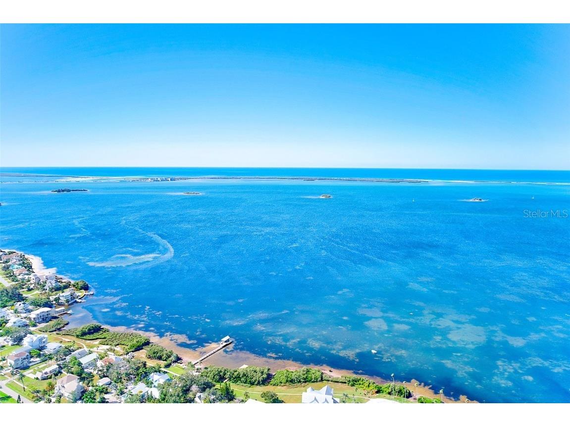 104 S Mayo Street Crystal Beach FL 34681 TB8439449 image10