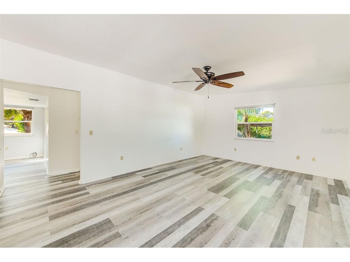 104 S Mayo Street Crystal Beach FL 34681 TB8439449 image15