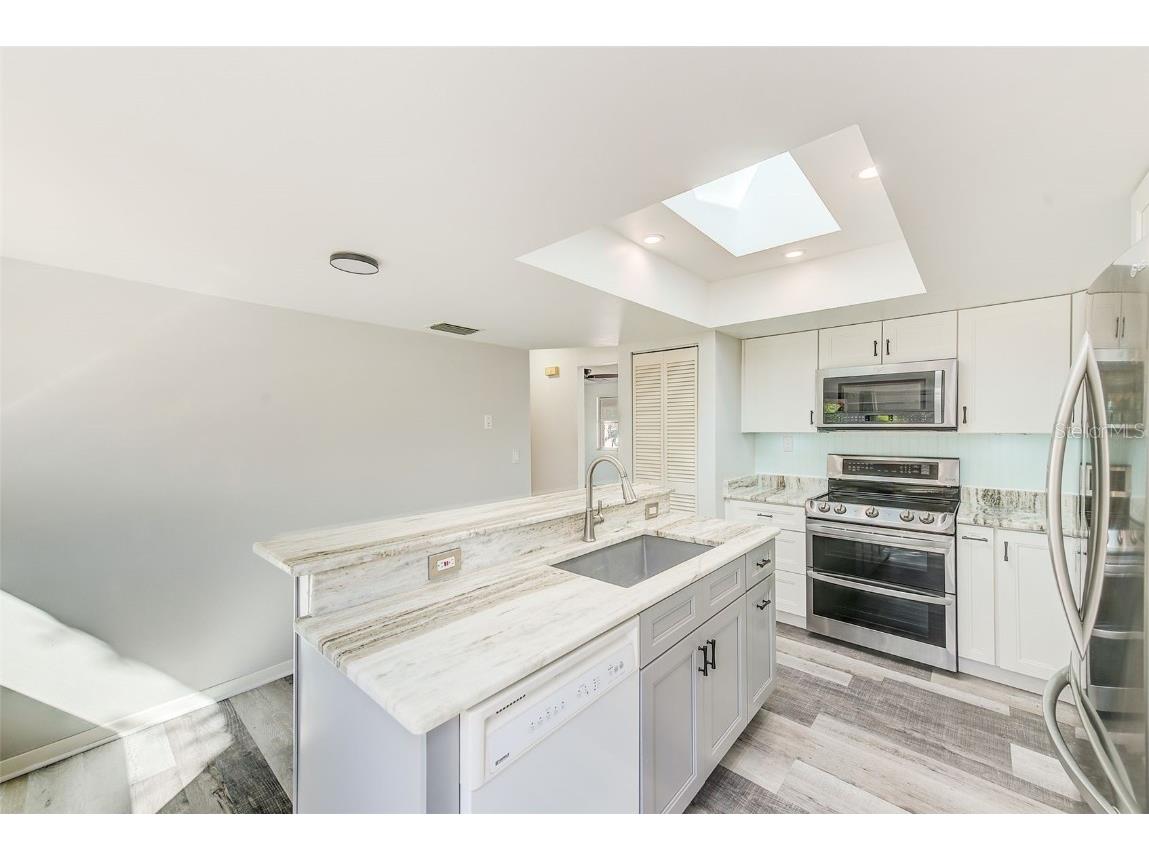 104 S Mayo Street Crystal Beach FL 34681 TB8439449 image26