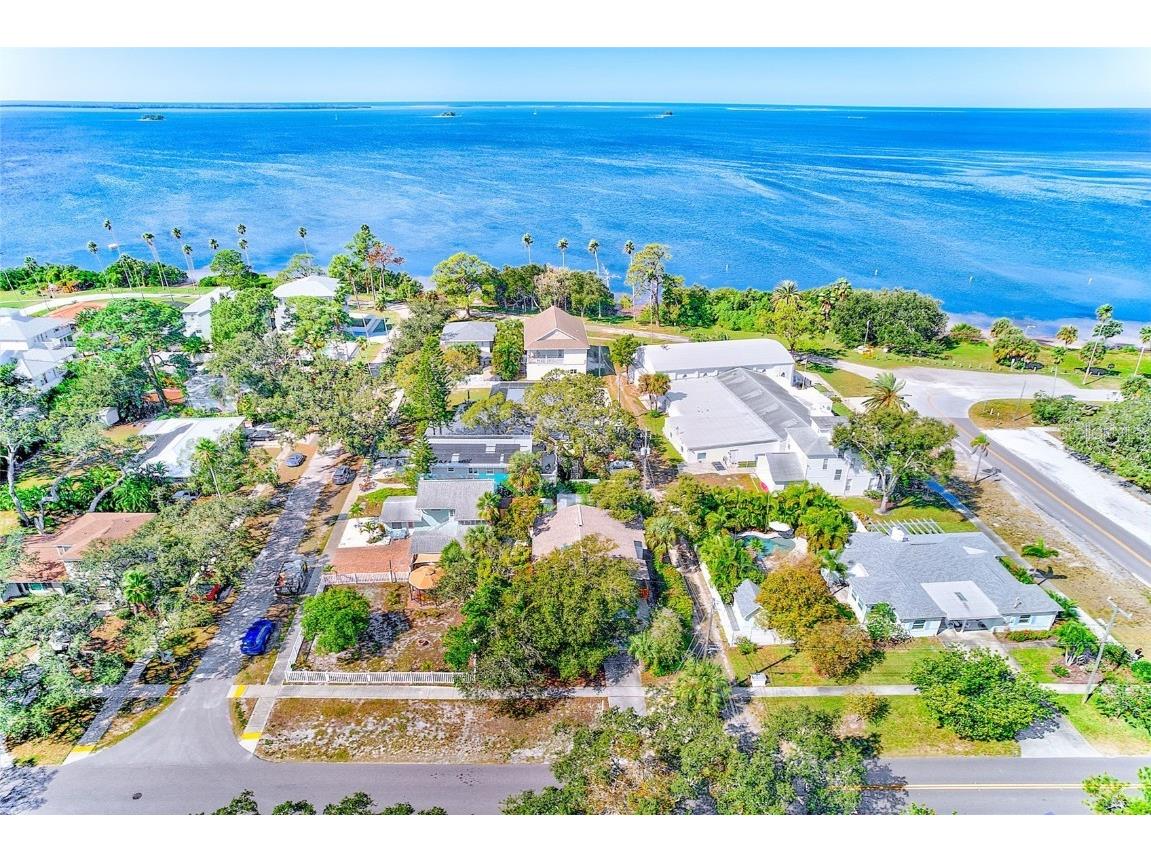 104 S Mayo Street Crystal Beach FL 34681 TB8439449 image7