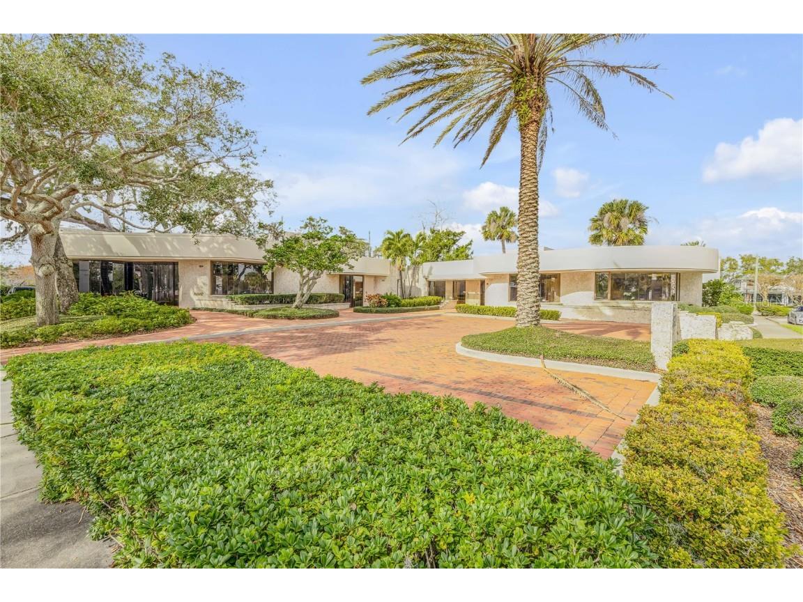 104 S Riverside Drive New Smyrna Beach FL 32168 NS1083518 image1