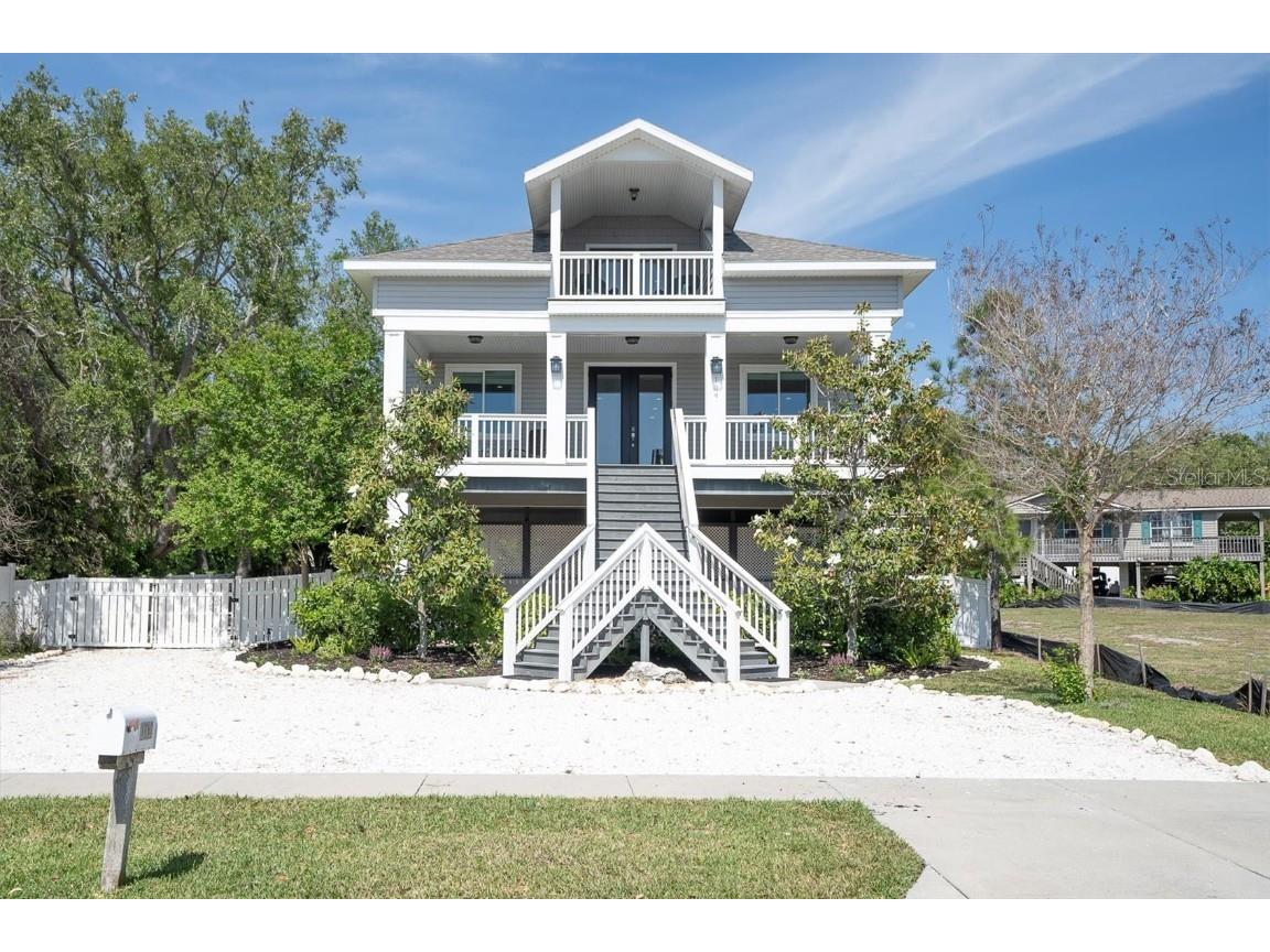 104 Shore Drive Tarpon Springs FL 34689 - GULF OF MEXICO W7863648 image1