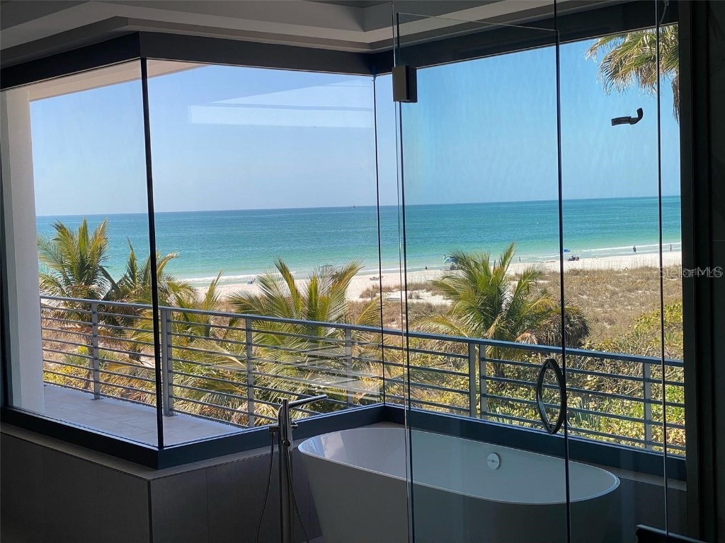 104 Sunset Lane Holmes Beach FL 34217 - GULF OF MEXICO A4674426 image29