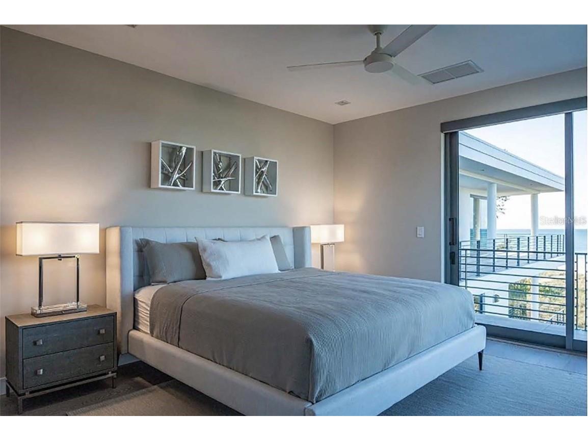 104 Sunset Lane Holmes Beach FL 34217 - GULF OF MEXICO A4674426 image30