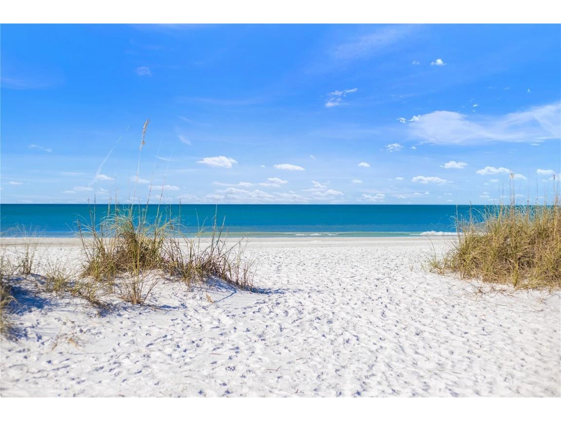 104 Sunset Lane Holmes Beach FL 34217 - GULF OF MEXICO A4674426 image40
