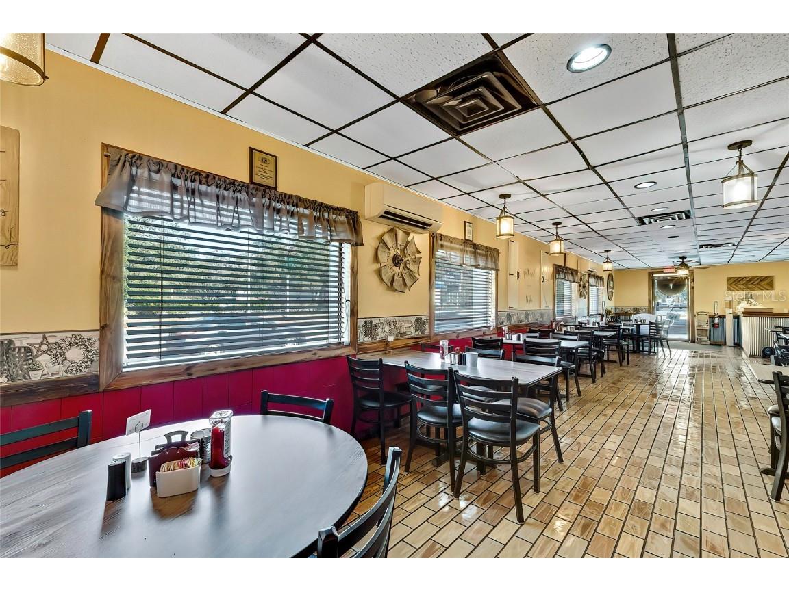 104 Us Highway 41 S Inverness FL 34450 W7870480 image12