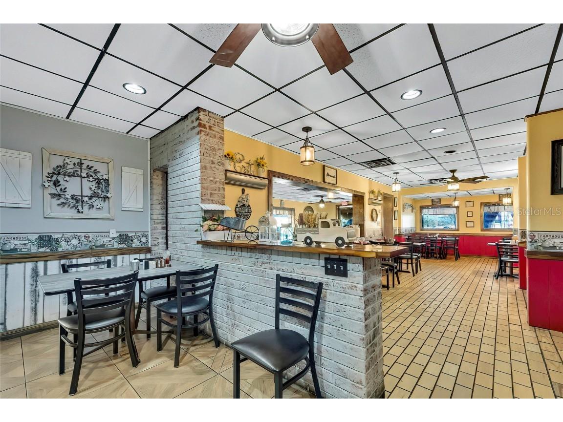 104 Us Highway 41 S Inverness FL 34450 W7870480 image17