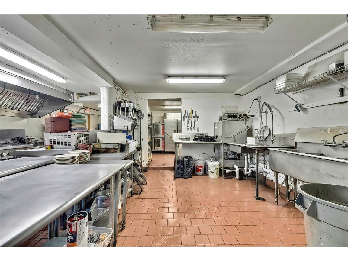 104 Us Highway 41 S Inverness FL 34450 W7870480 image23