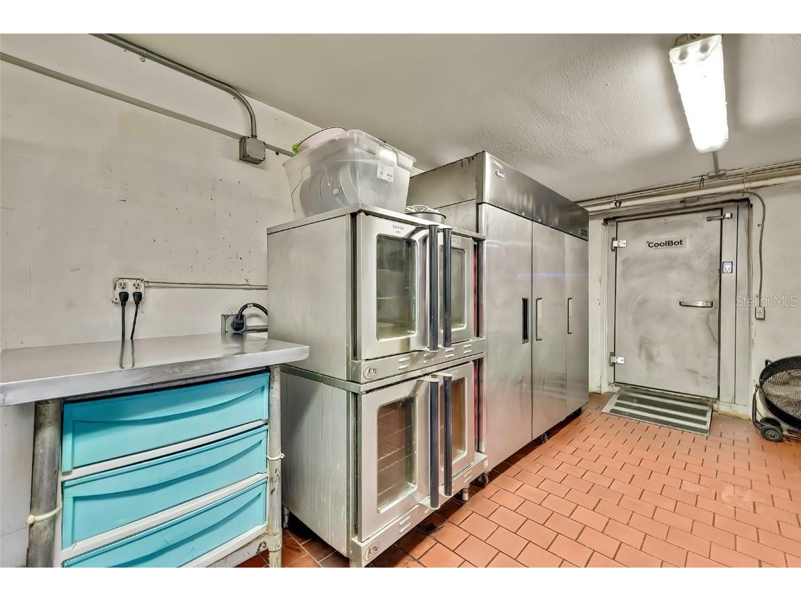 104 Us Highway 41 S Inverness FL 34450 W7870480 image28