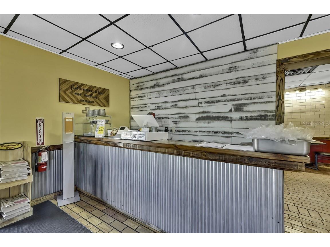 104 Us Highway 41 S Inverness FL 34450 W7870480 image7