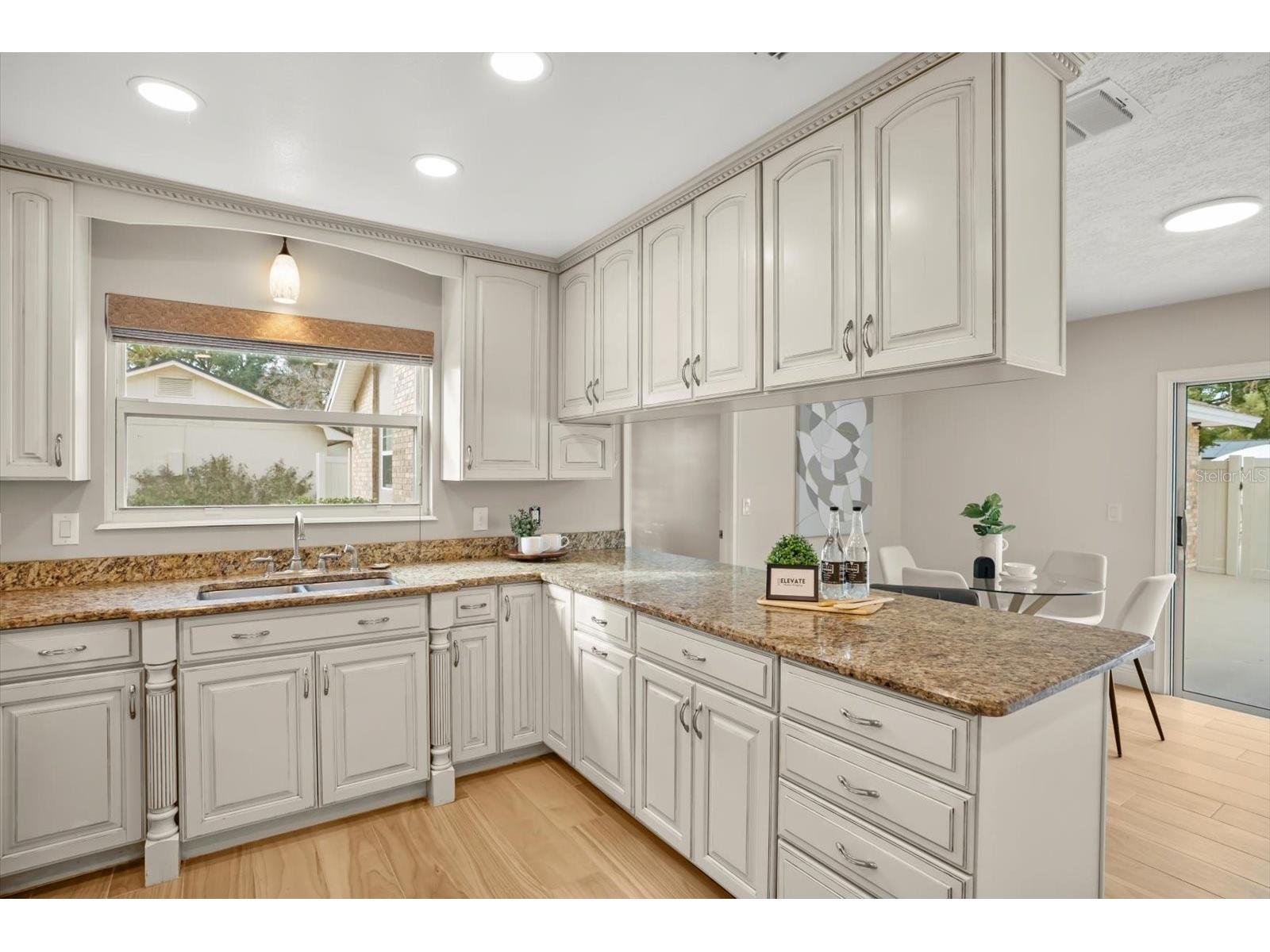 104 Valencia Loop Altamonte Springs FL 32714 - Spring Lake O6372578 image15