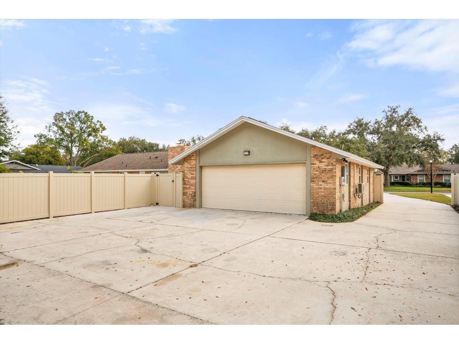 104 Valencia Loop Altamonte Springs FL 32714 - Spring Lake O6372578 image6