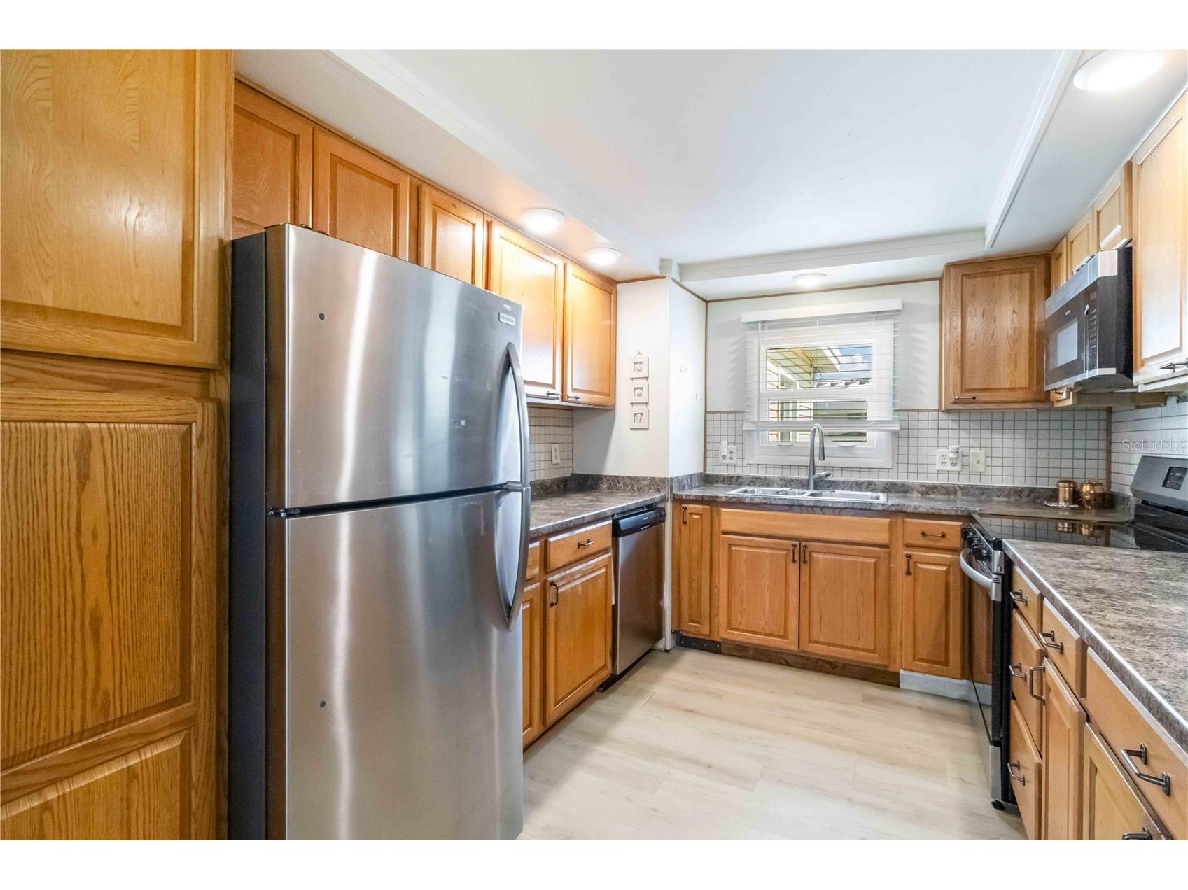 104 Via Veneto Venice FL 34285 A4668799 image17