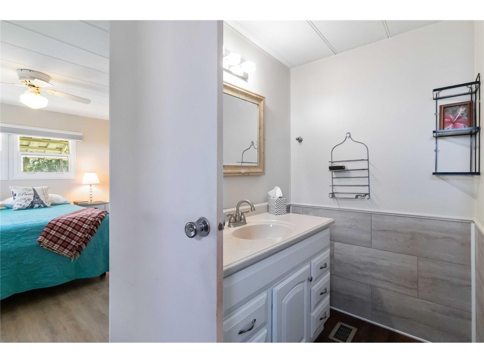 104 Via Veneto Venice FL 34285 A4668799 image23