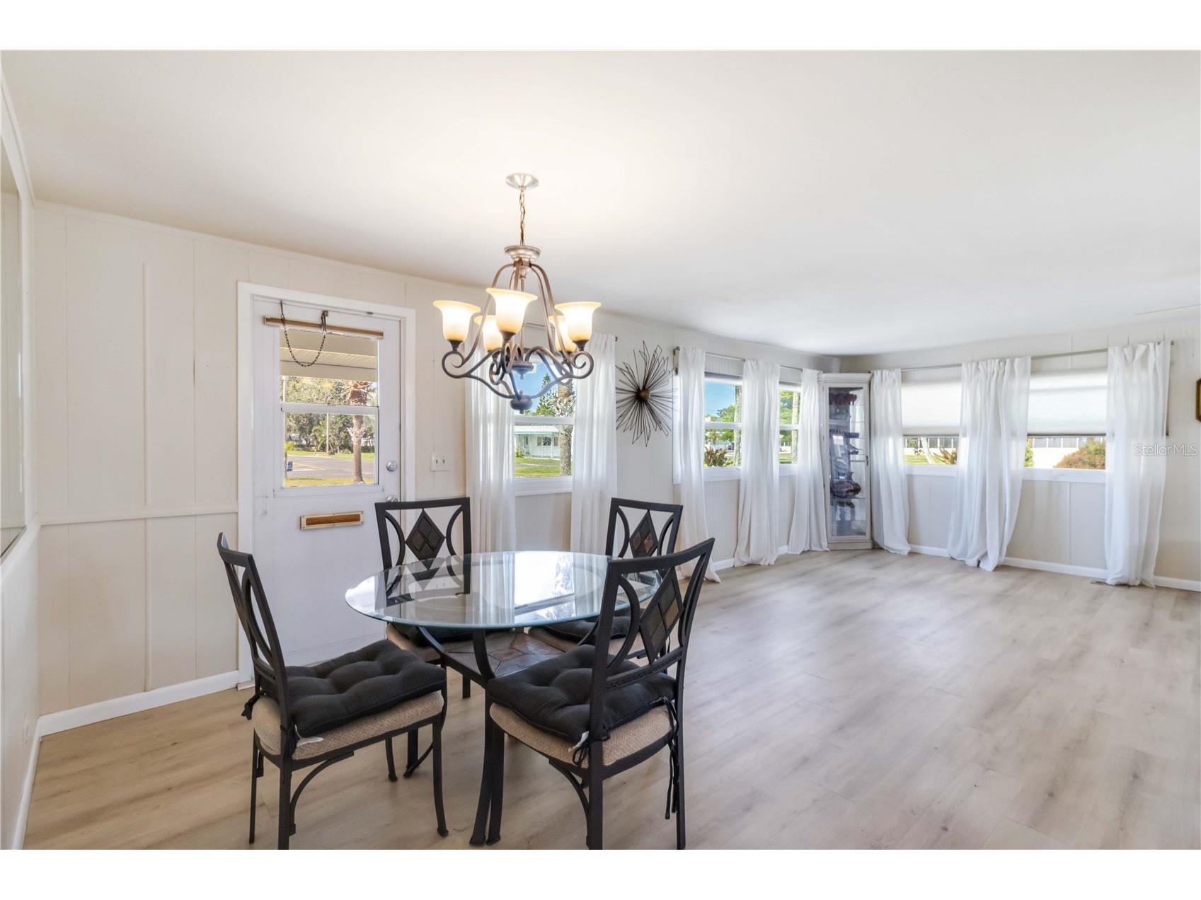 104 Via Veneto Venice FL 34285 A4668799 image51