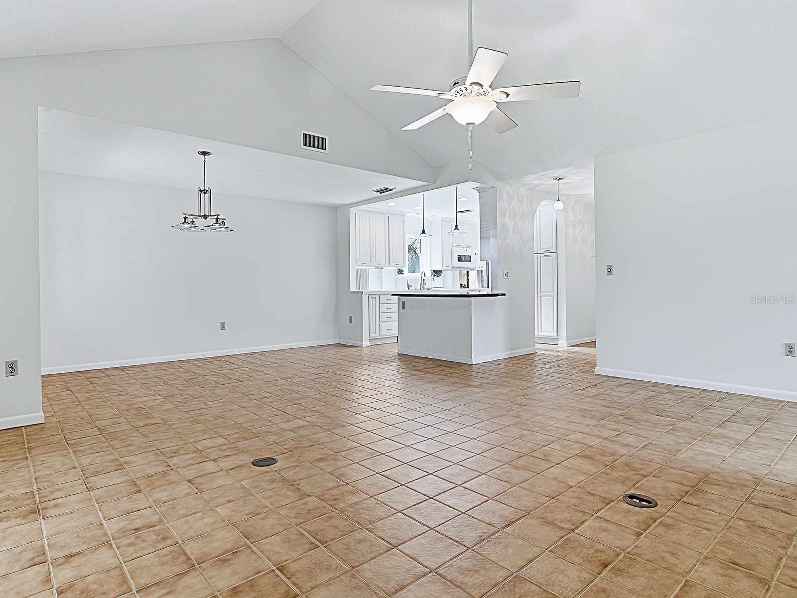104 Waterwood Drive Yalaha FL 34797 - LAKE HARRIS G5107033 image16
