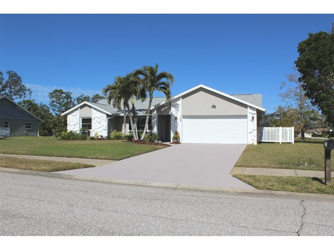 104 Woodingham Drive Venice FL 34292 N6136657 image1