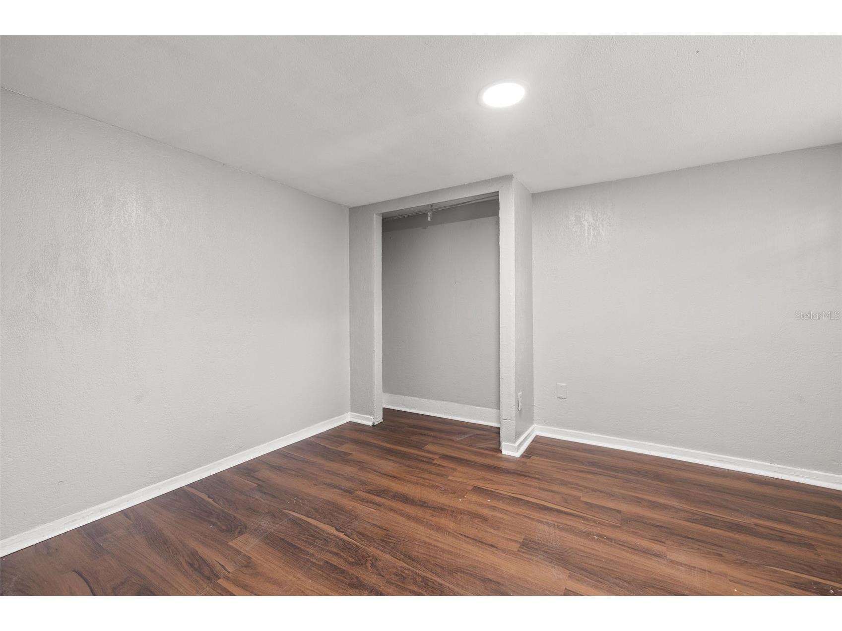 1040 19th Avenue N Saint Petersburg FL 33704 A4662987 image22