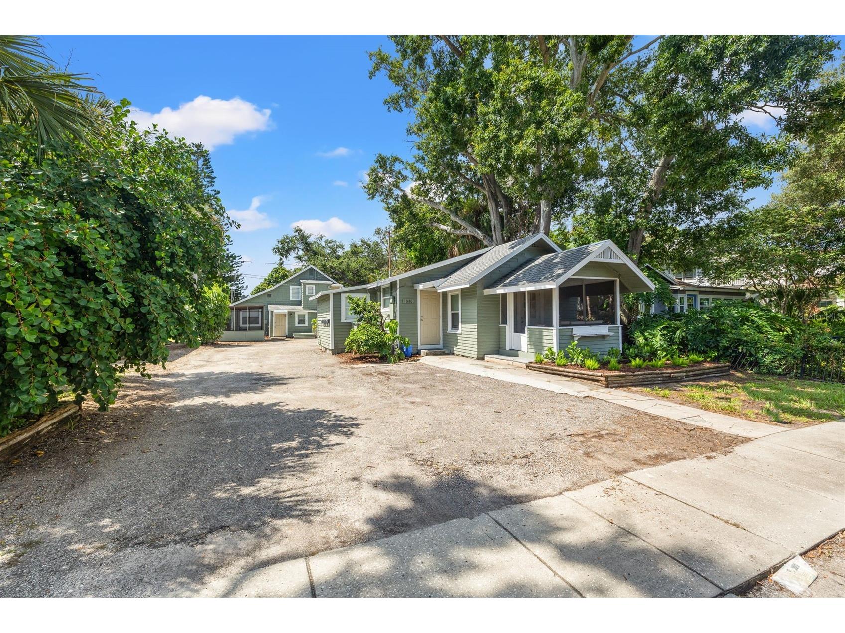 1040 19th Avenue N Saint Petersburg FL 33704 A4662987 image37