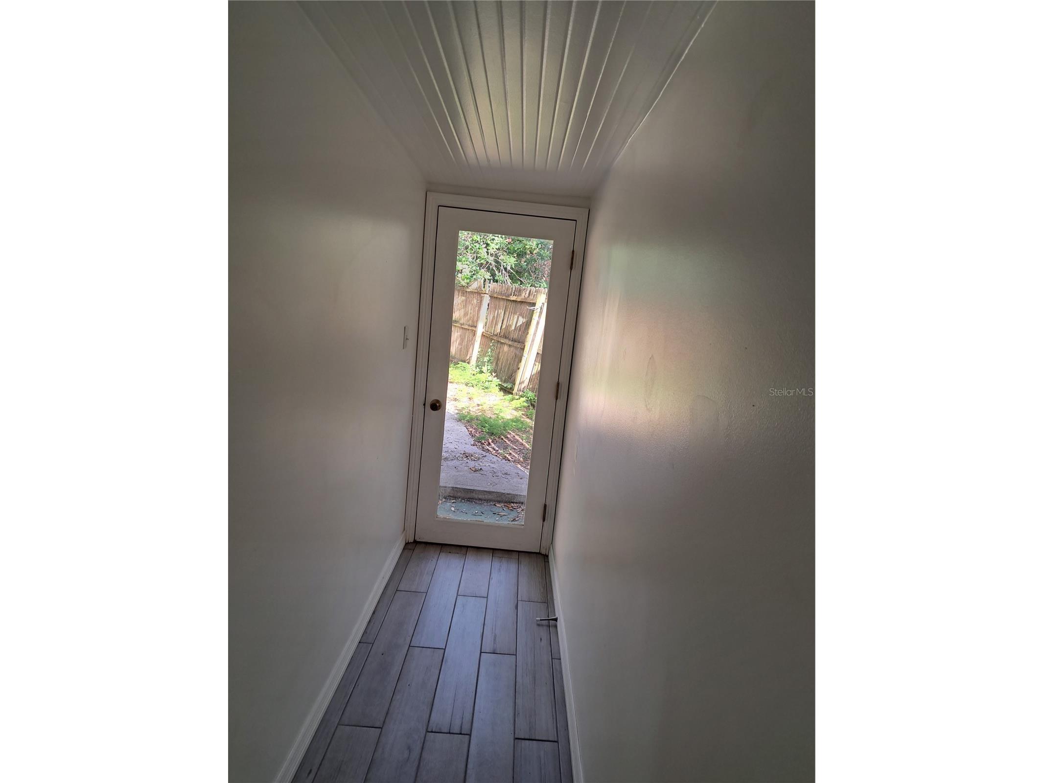 1040 65th Street S South Pasadena FL 33707 TB8422462 image25