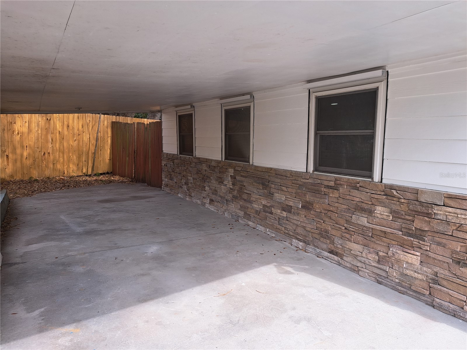 1040 65th Street S South Pasadena FL 33707 TB8422462 image3