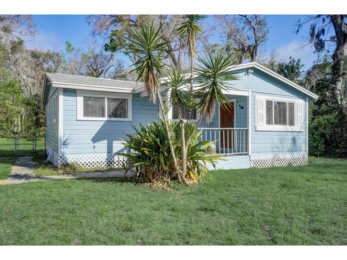 1040 6th Street Daytona Beach FL 32117 V4928893 image1