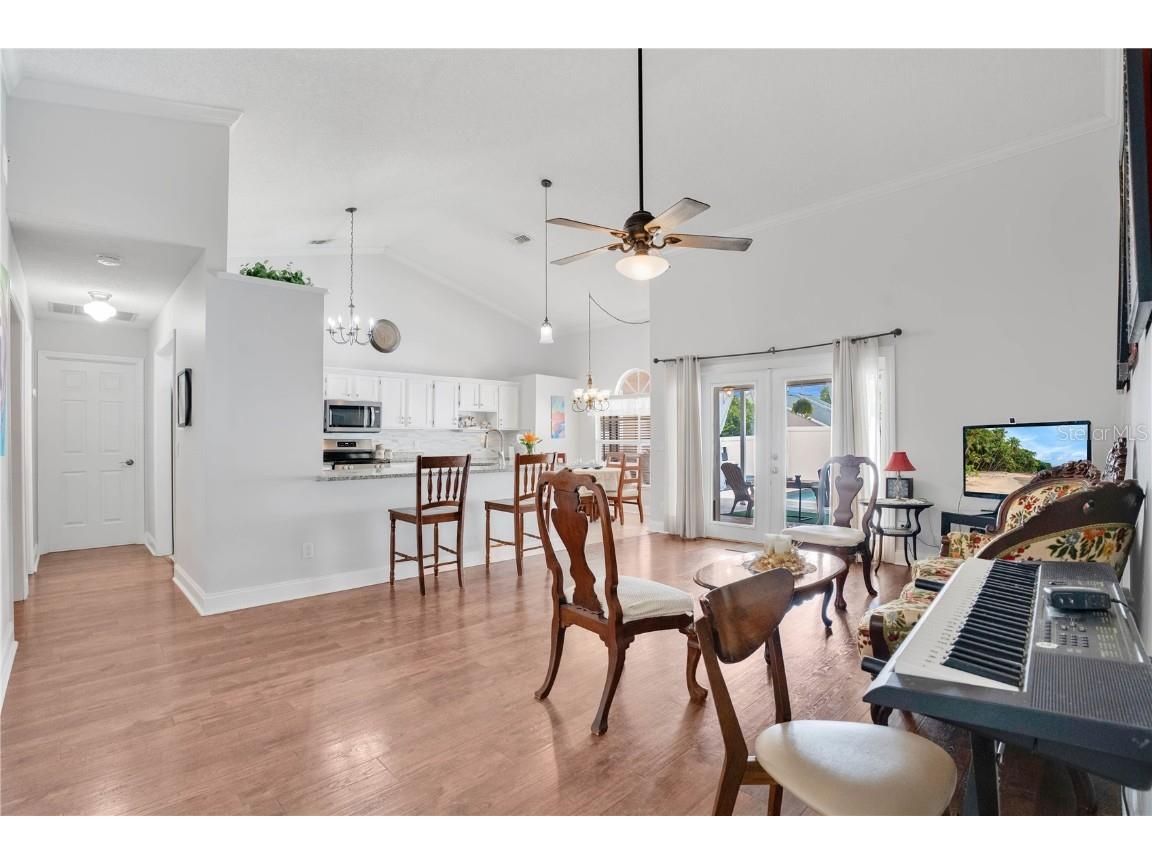 1040 Big Oaks Boulevard Oviedo FL 32765 O6307449 image3