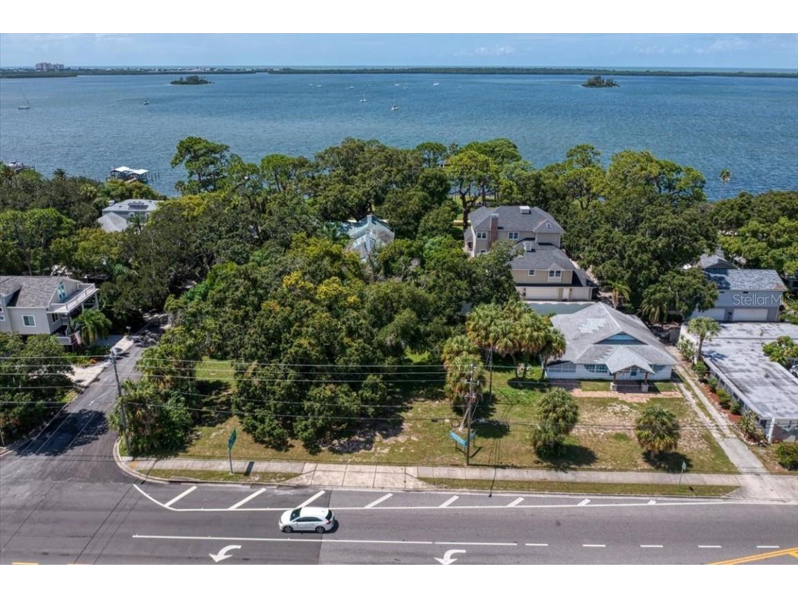 1040 Broadway Dunedin FL 34698 TB8338172 image2