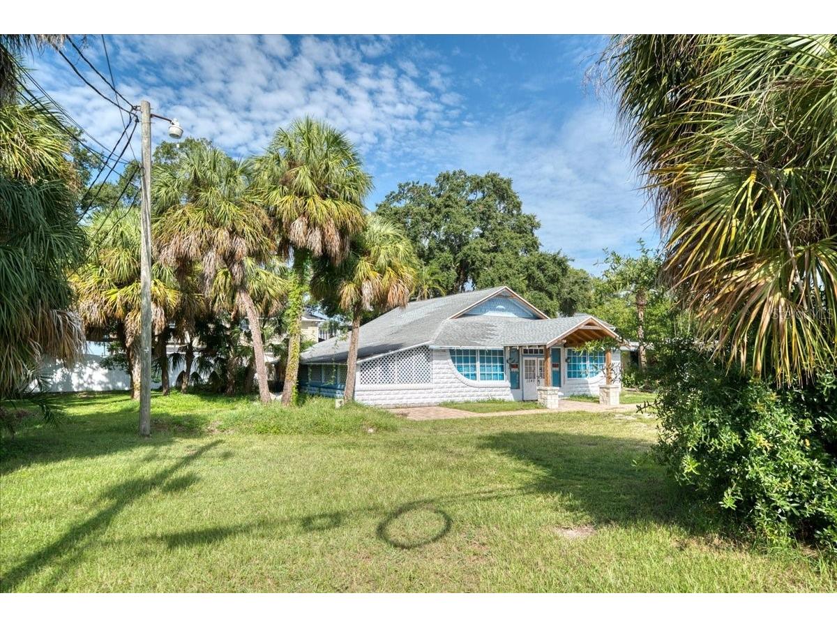 1040 Broadway Dunedin FL 34698 TB8475031 image16