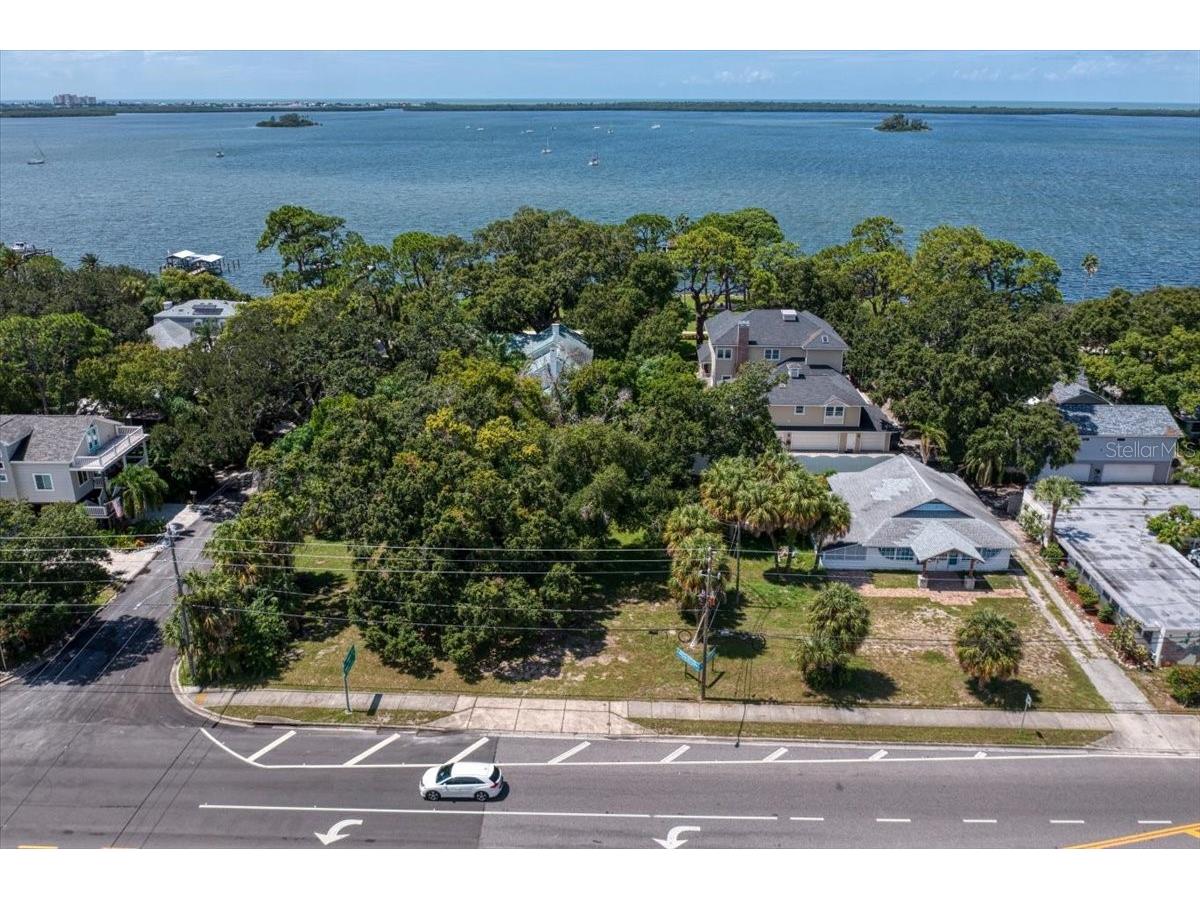 1040 Broadway Dunedin FL 34698 TB8475037 image2