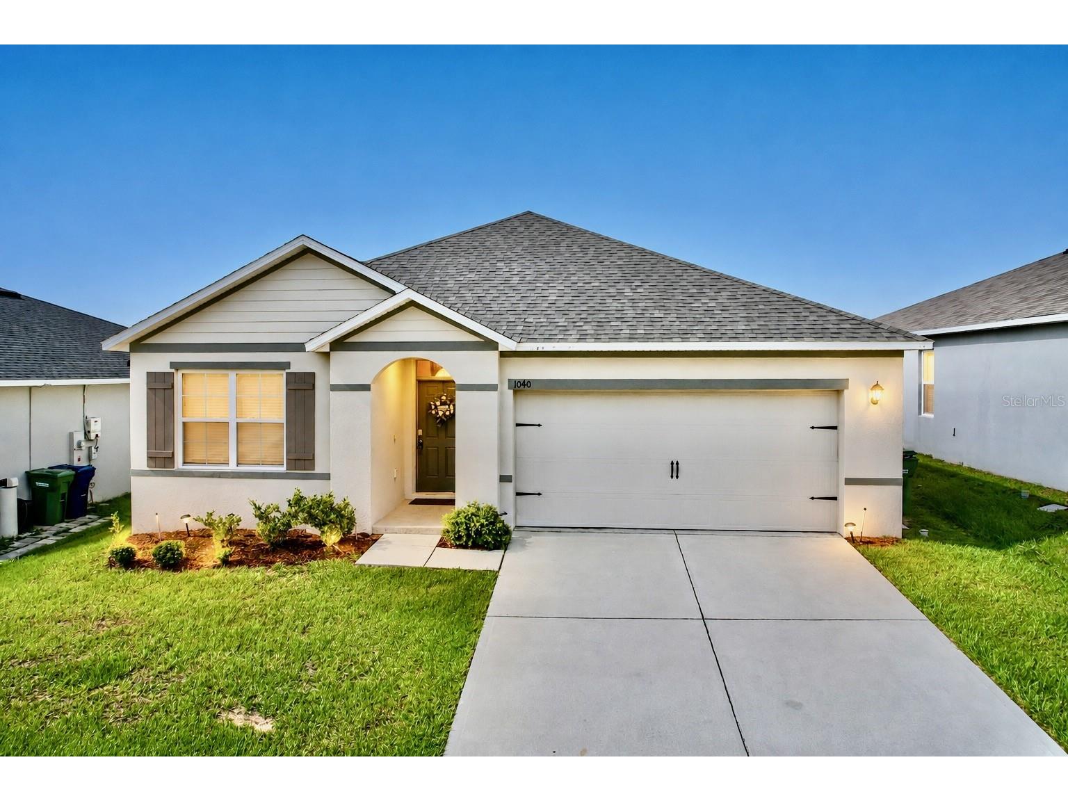 1040 Cambridge Drive Winter Haven FL 33881 OM727915 image1