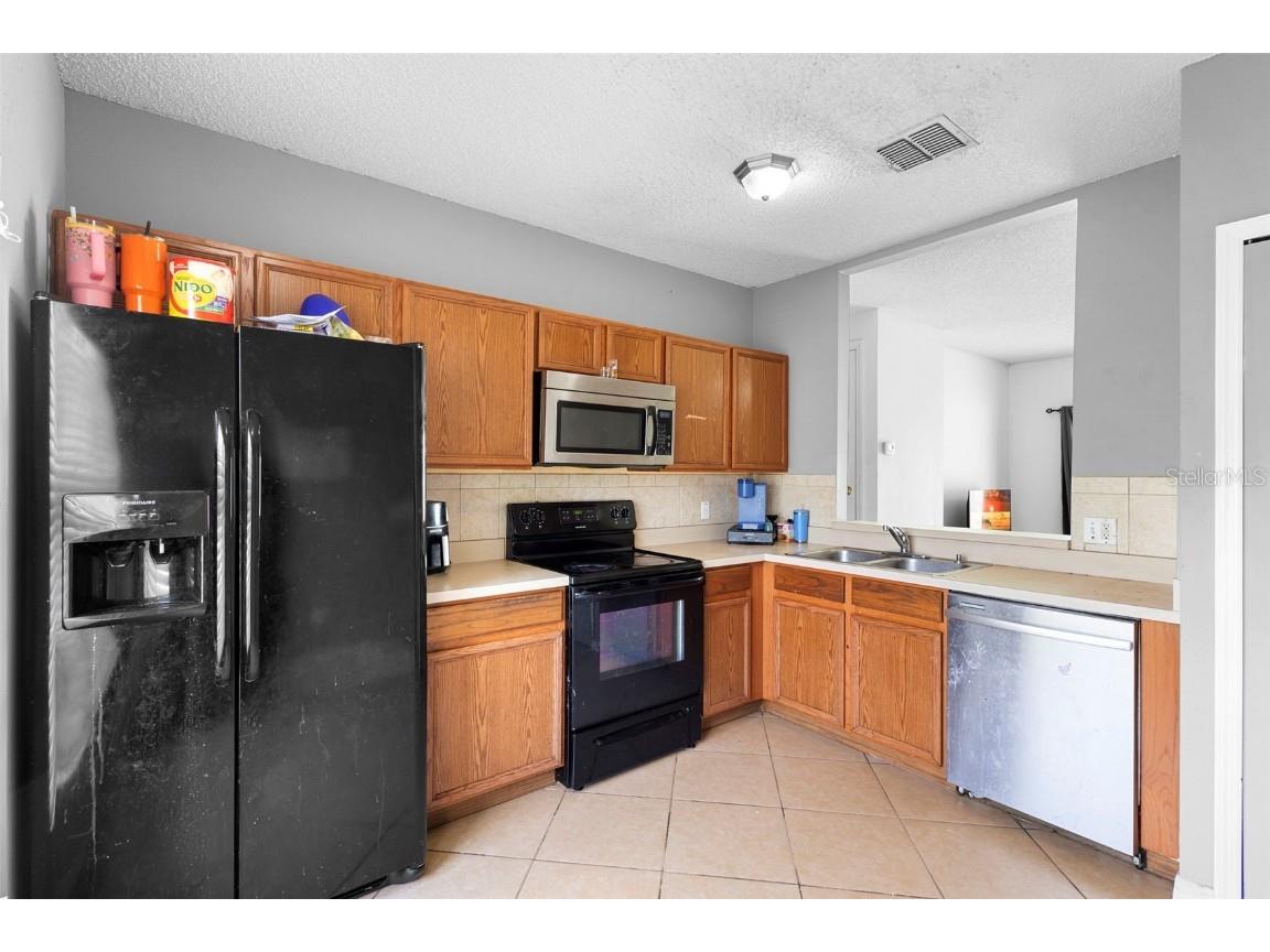 1040 Cannock Drive Kissimmee FL 34758 O6325935 image4