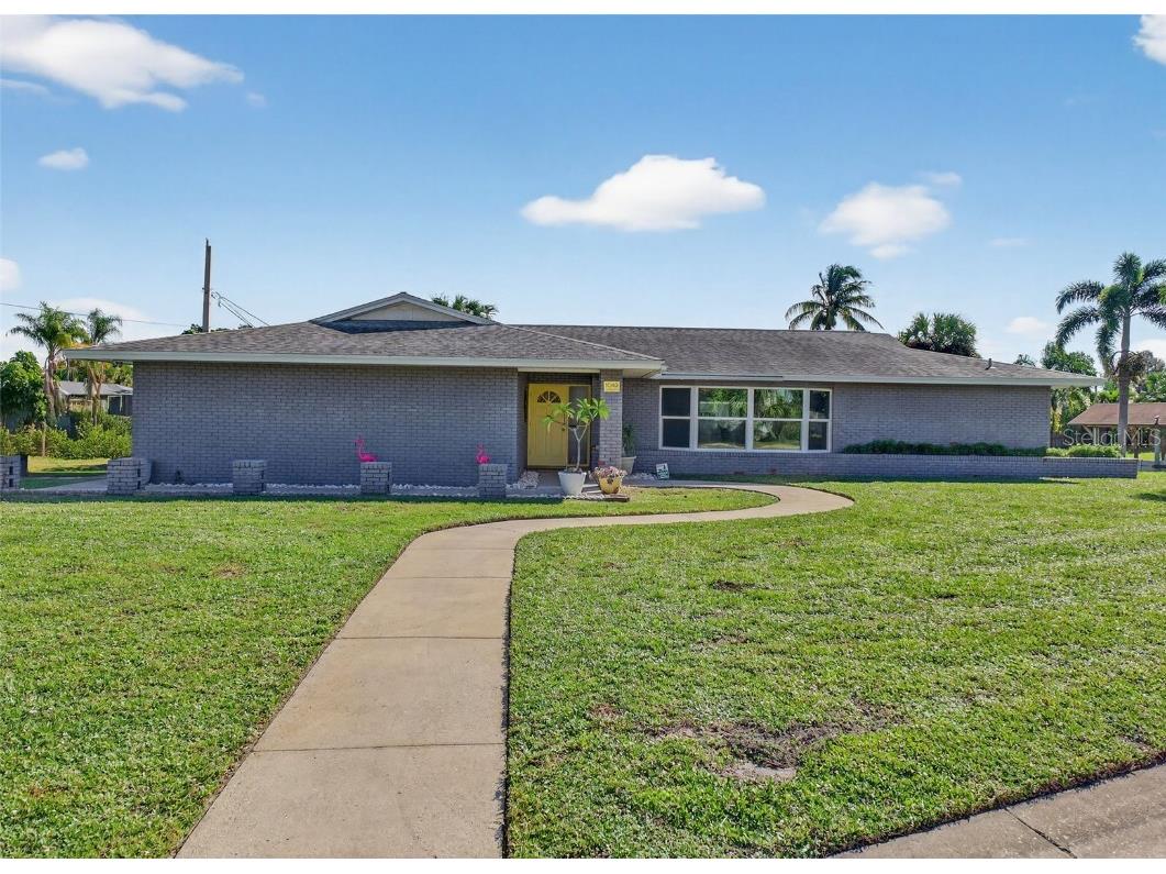 1040 Carrigan Boulevard Merritt Island FL 32952 - INDIAN RIVER LAGOON O6353225 image1