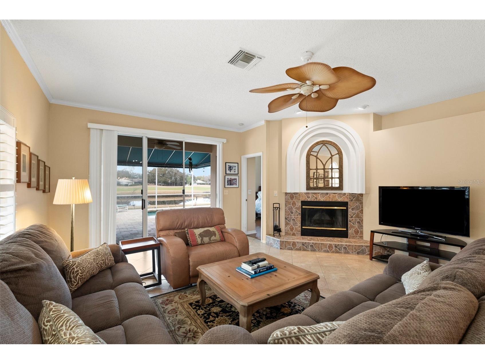 1040 Dartford Drive Tarpon Springs FL 34688 TB8475724 image10