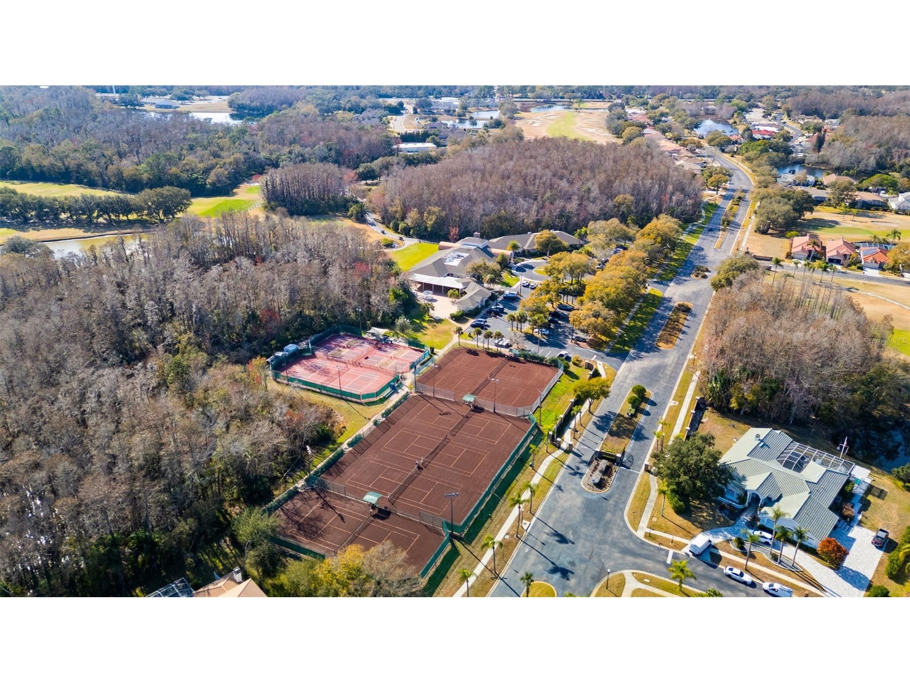 1040 Dartford Drive Tarpon Springs FL 34688 TB8475724 image58