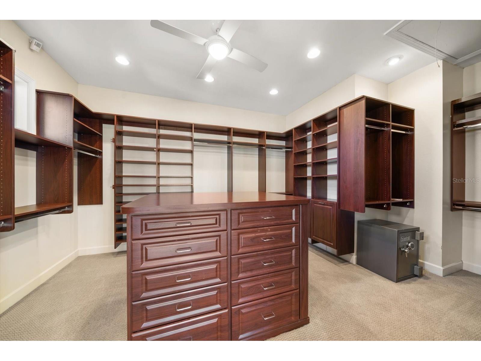 1040 Eldorado Avenue Clearwater Beach FL 33767 TB8470921 image42