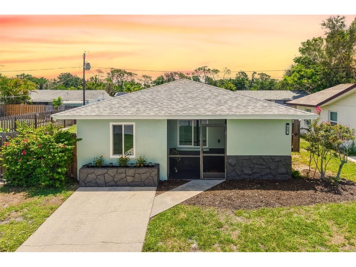 1040 Hope Street Venice FL 34285 A4653894 image1