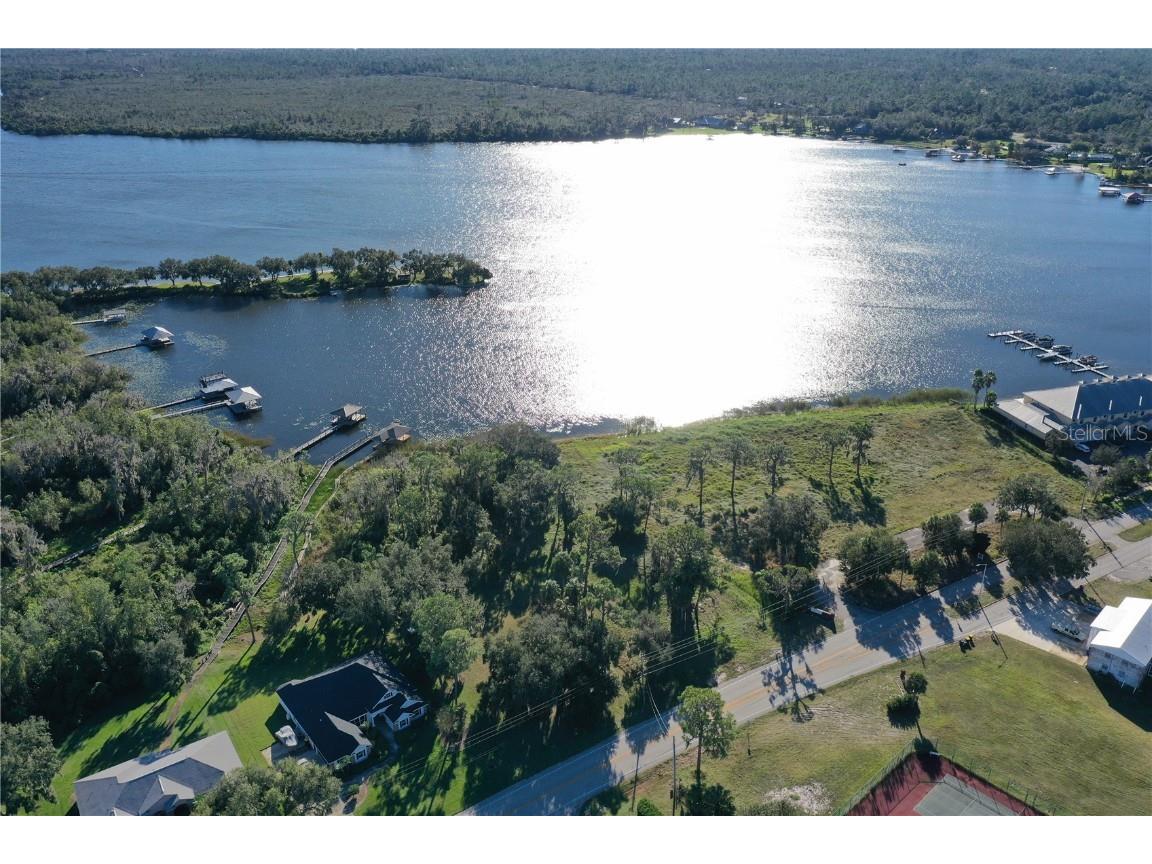 1040 Lake June Road Lake Placid FL 33852 - LAKE JUNE IN WINTER L4949073 image1