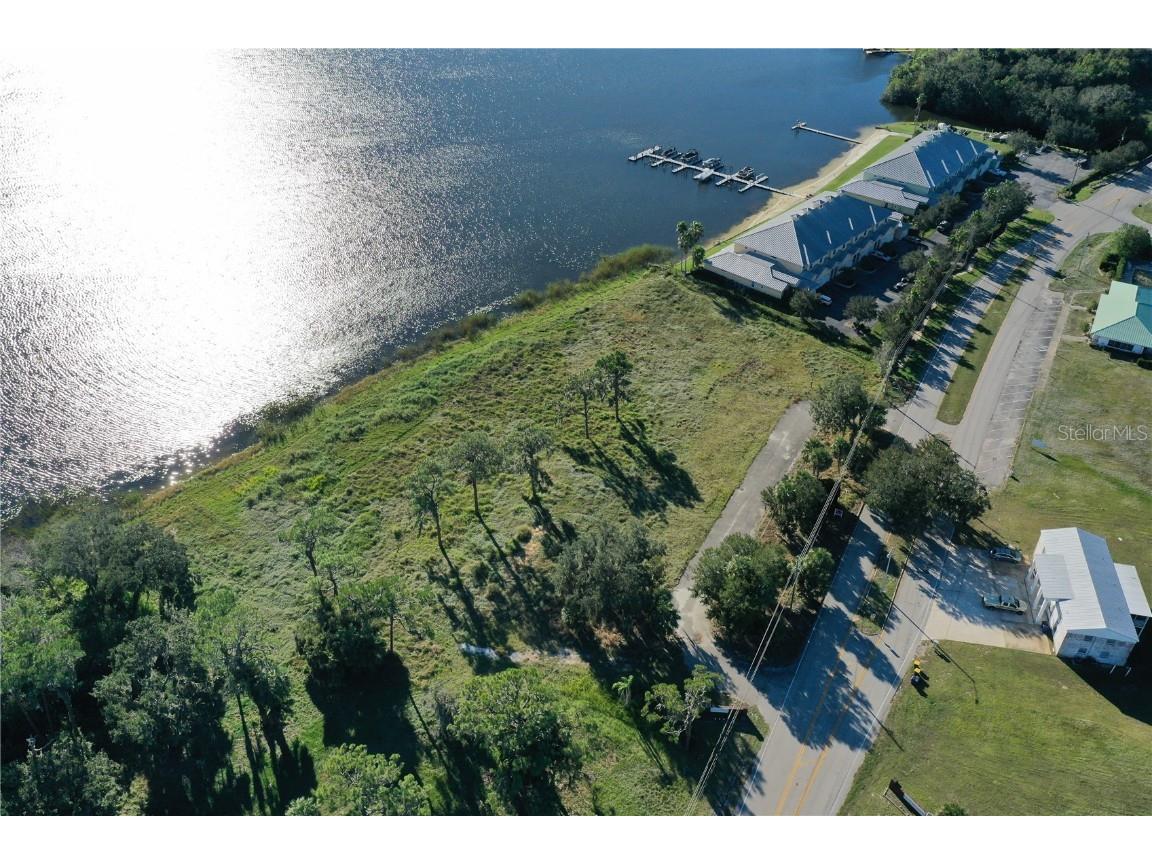 1040 Lake June Road Lake Placid FL 33852 - LAKE JUNE IN WINTER L4949073 image3
