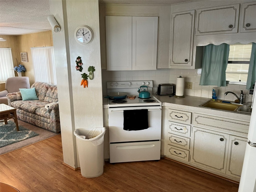 1040 Main Street #193 Dunedin FL 34698 TB8433214 image14