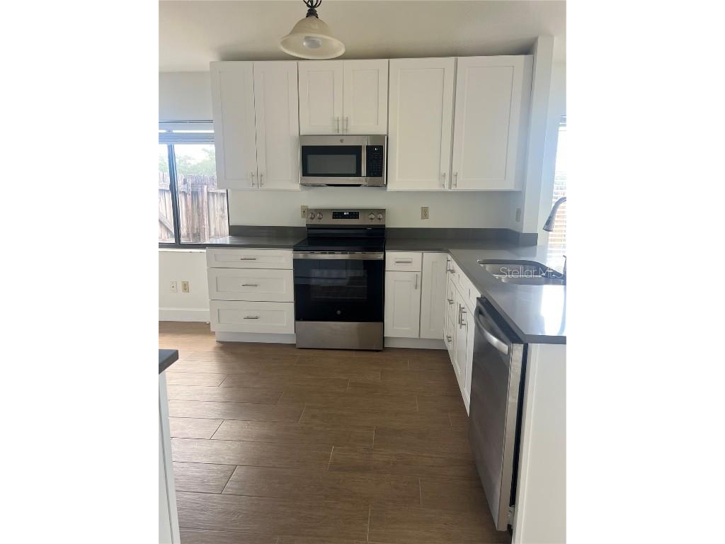 1040 Manigan Avenue Oviedo FL 32765 S5136602 image9