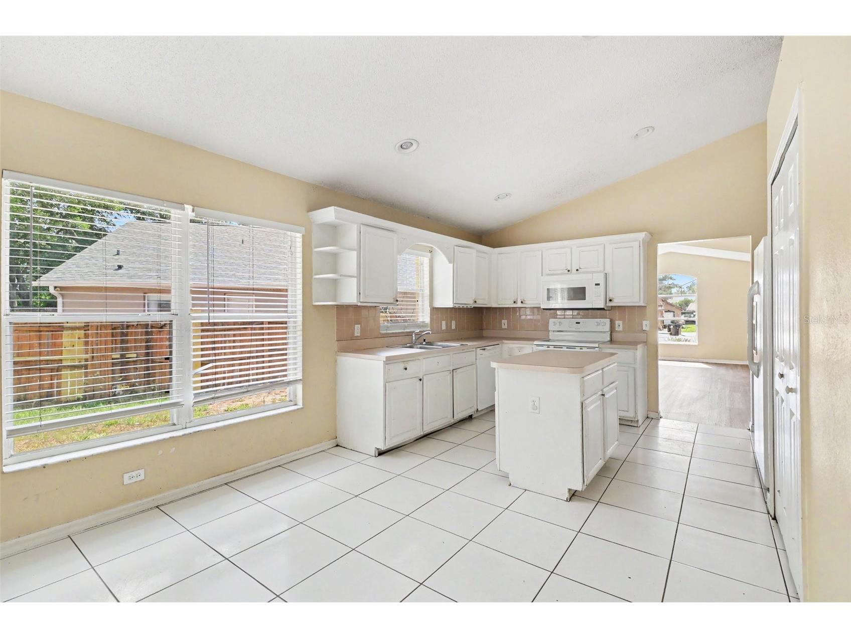 1040 Pineview Court Apopka FL 32712 O6409033 image6