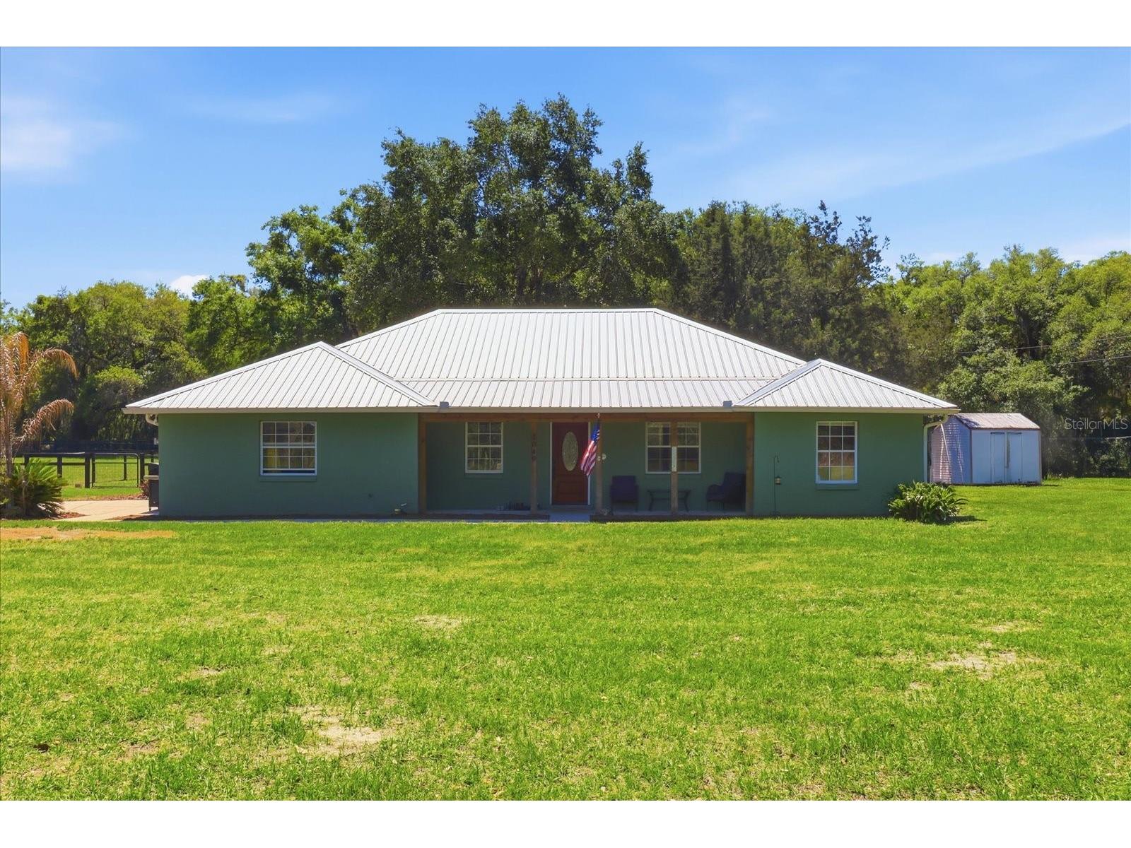 1040 SE 162nd Place Summerfield FL 34491 OM720972 image1