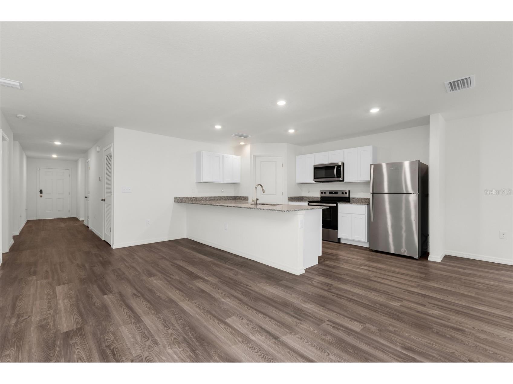 1040 Sherwin Street Port Charlotte FL 33953 C7525180 image10