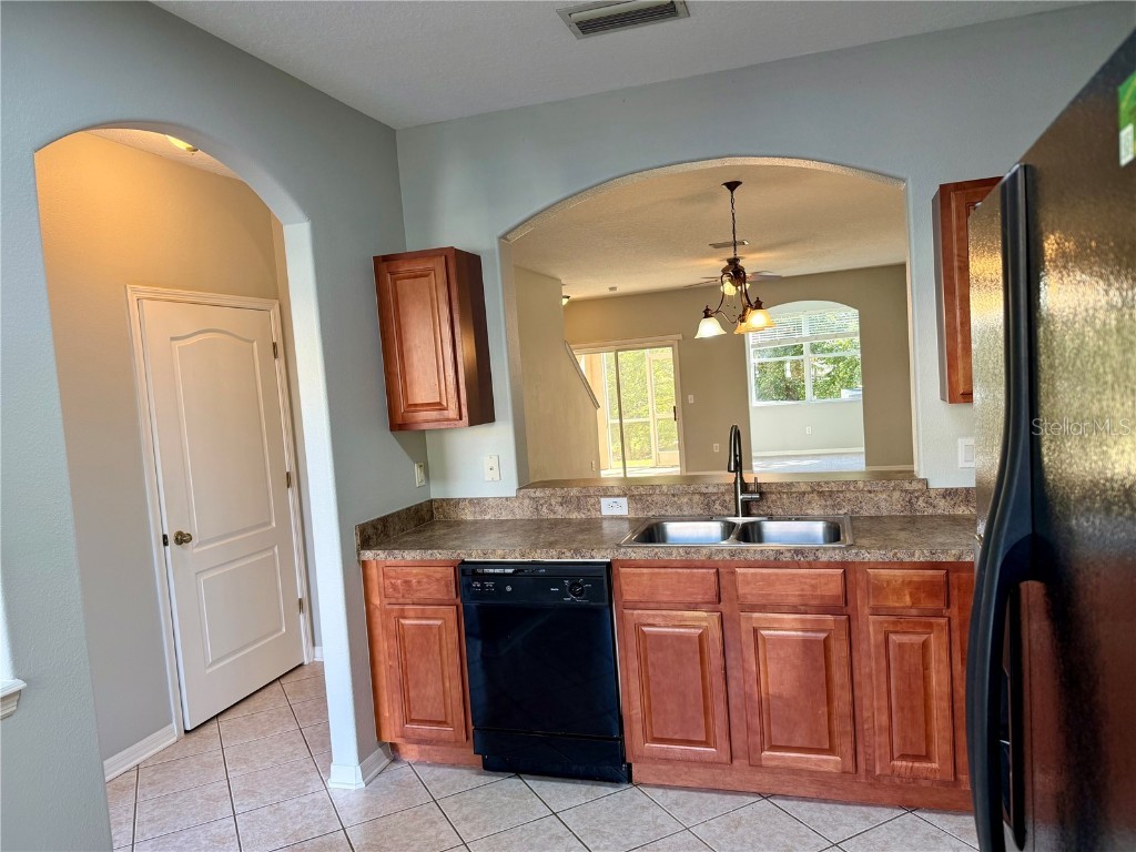 1040 Sleepy Oak Drive Wesley Chapel FL 33543 TB8447705 image14