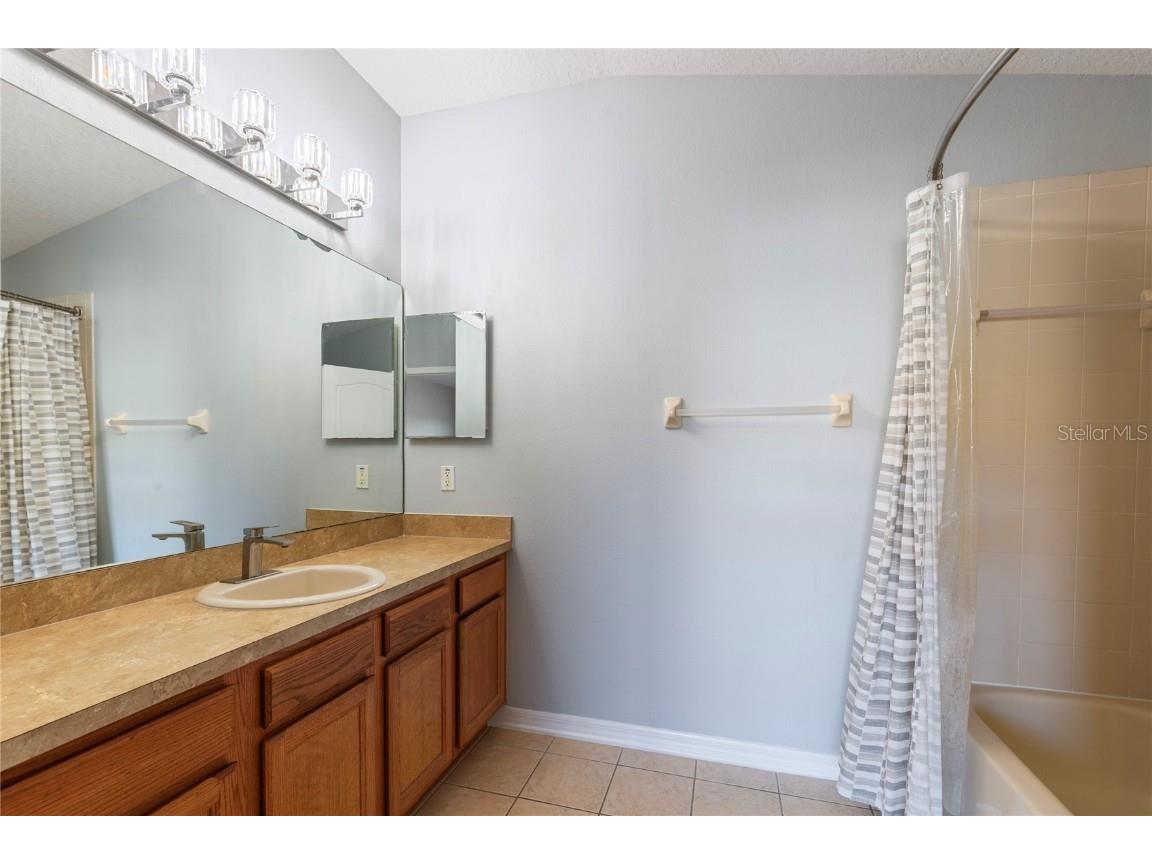 1040 Sleepy Oak Drive Wesley Chapel FL 33543 TB8459692 image33