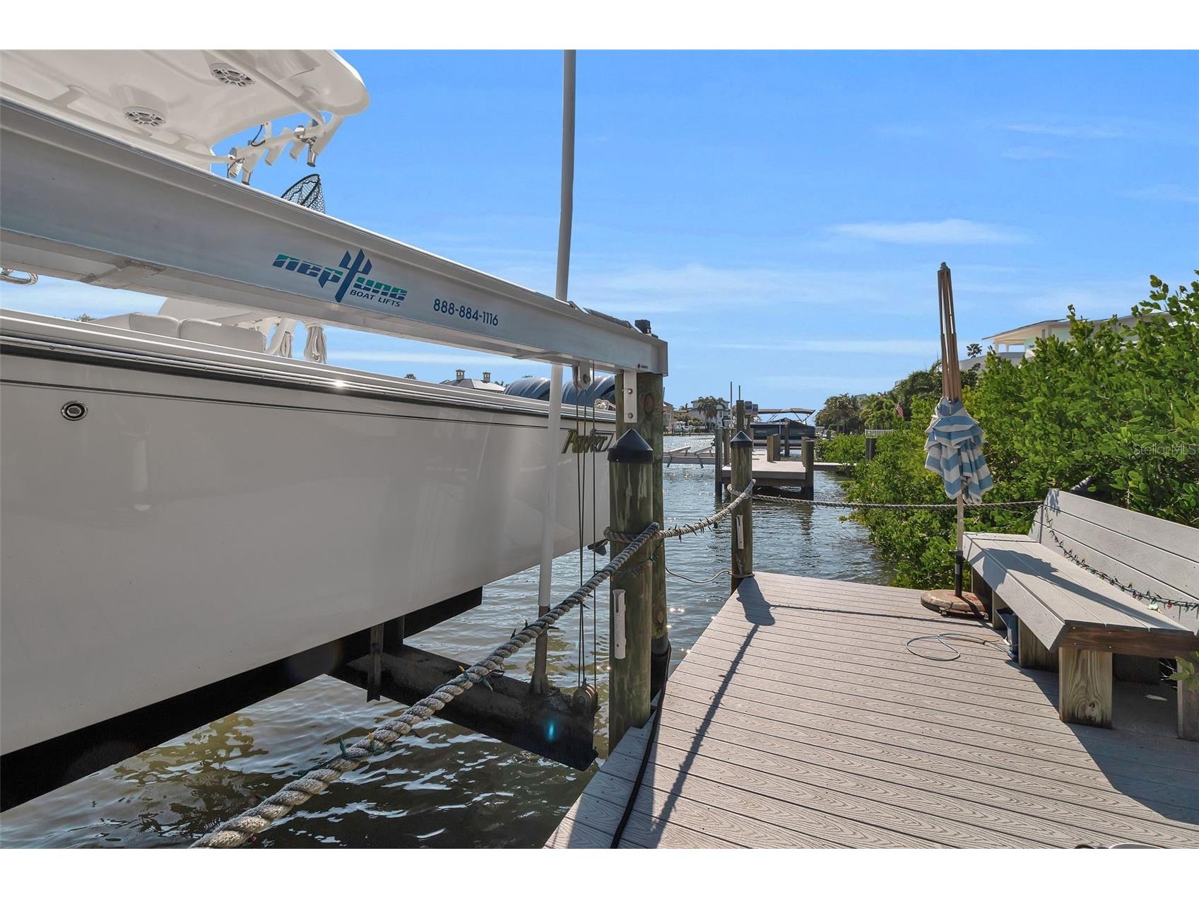 1040 Sylvan Drive Sarasota FL 34234 - WHITAKER BAYOU A4687776 image12